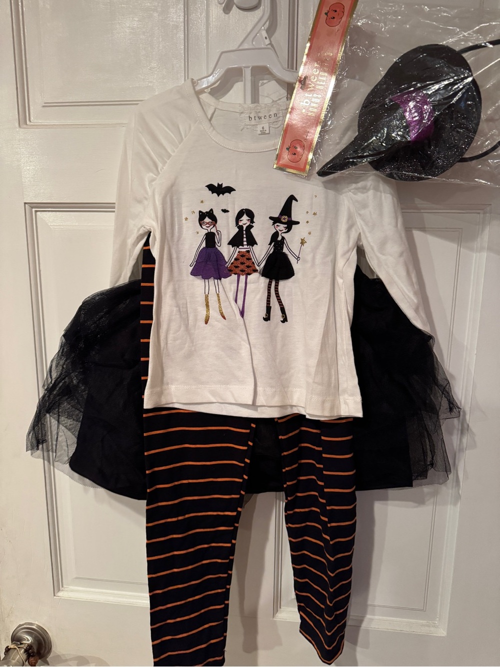 Girls' White & Black Halloween Witch outfit Set